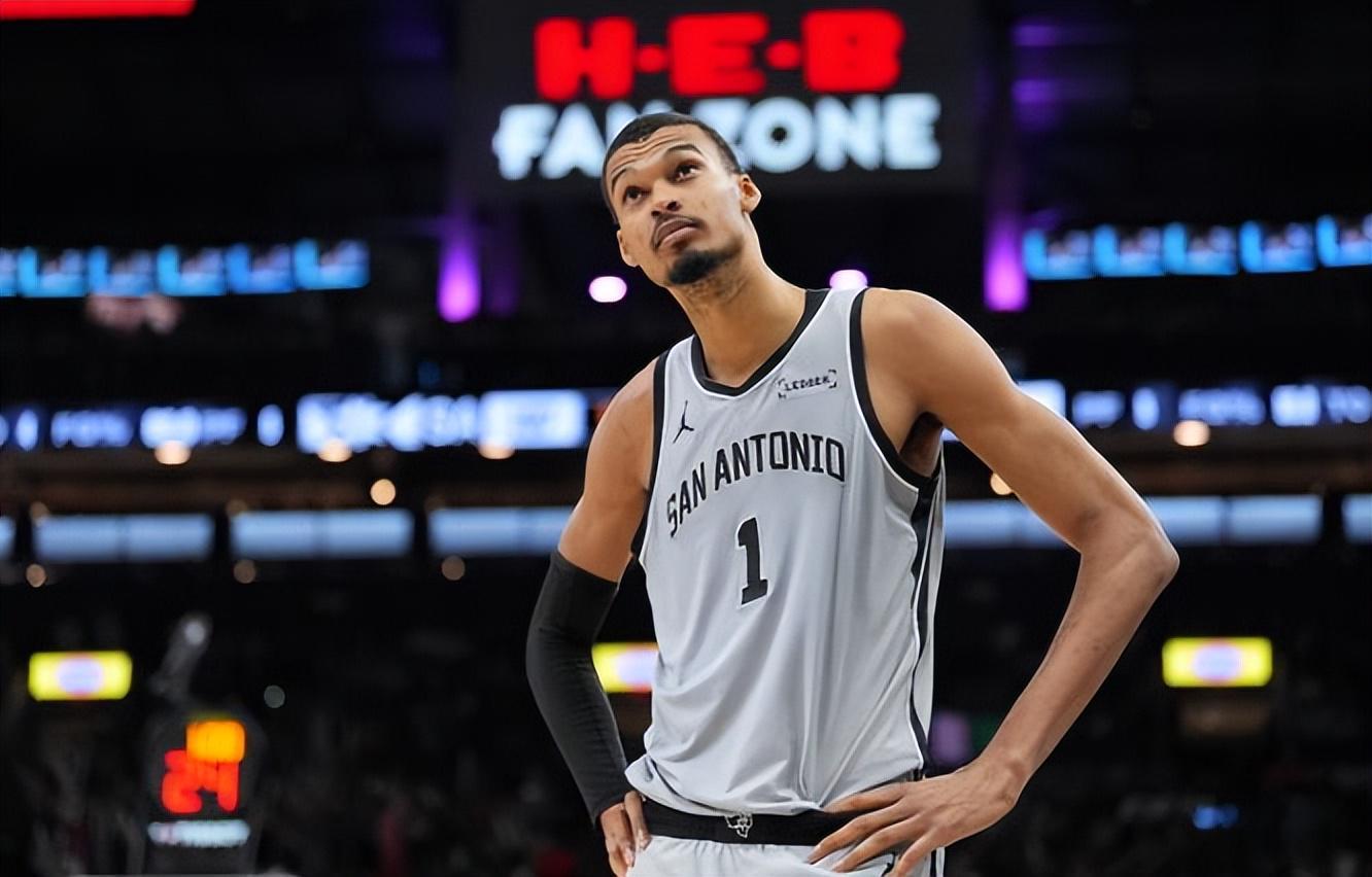 HTH直播-16胜1负!联盟第1+联盟第2!对不起SGA:他要抢MVP!